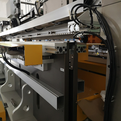 精密制御 CNC ミツバチの巣ブラインド あなたの要求に合わせた製造機械